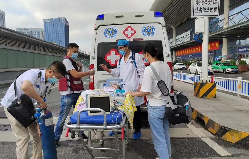 凤县救护车出租公司